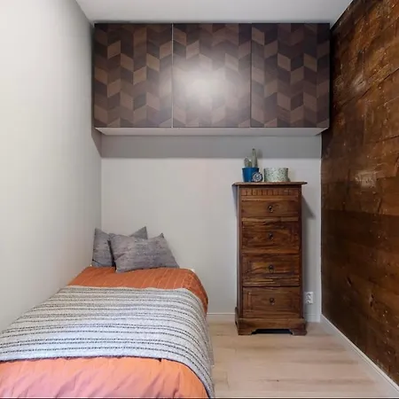 Apartment Ons 2024 - In